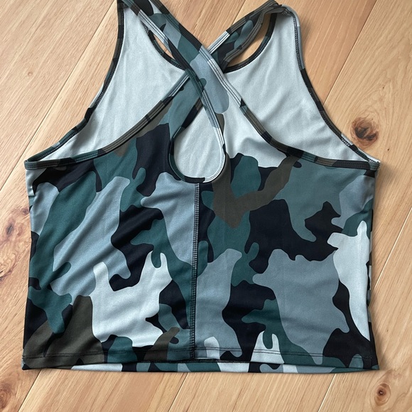 Jessica Simpson Active wear top Xl - Picture 3 of 5